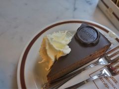 -Cafe Sacher(WIEN)
