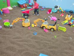 -孩子王童乐园(西安盛龙店)