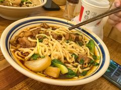 -醉牛腩·面小馆