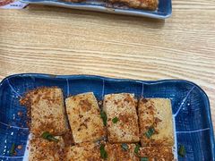 -魔都三兄弟酸辣粉·蘸卤炸串(虹桥万科店)