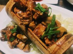 -小草房川菜馆(华茂街店)