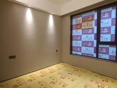 -创美居装饰(中洲里程店)