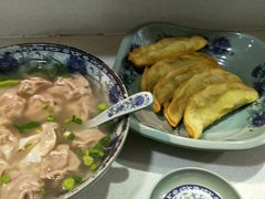 牛肉锅贴-老新隆牛肉锅贴(新街口店)