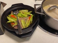 -煲王粤菜餐厅(中侨中心店)