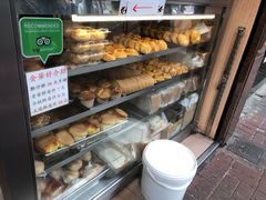 面包甜点陈列柜-金华冰厅