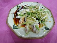 -隆都四季香饭店(碧海路店)