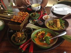 -DiAtas by Art Cafe Bumbu Bali