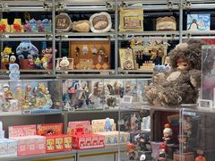 -泡泡玛特POPMART(黄岛新城吾悦店)