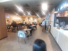 大堂-麦当劳(禄口机场T2航站楼)