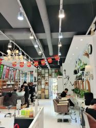 -妃格美发沙龙·烫发·染发
