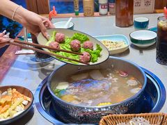 -四点金粥底火锅(沂州里店)