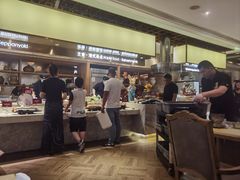 -雍和会海鲜姿造自助(湖东路店)