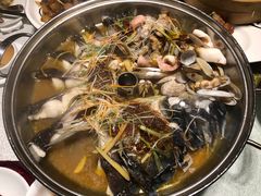 私房汽锅鱼头-老东吴食府(雅都店)