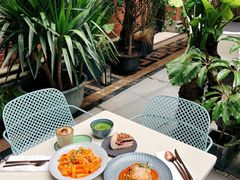 -潮一不贰·法式甜品·生日蛋糕·西式简餐(外滩店)