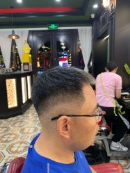 -豪帅男士理容馆