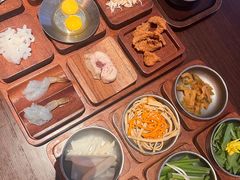 -银米·云南传统过桥米线(双廊黑金冠店)