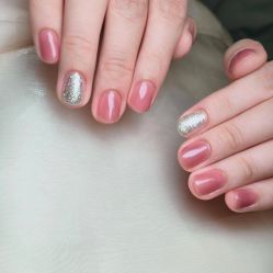 -天生爱美甲