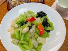 -顺风汤馆·广府粤菜(江宸天街店)