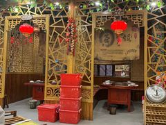 -袁小二大东北铁锅炖(吉祥村总部)