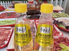 -毛辣果·贵州红酸汤牛肉火锅(西单店)