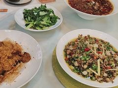 -临界音乐酒馆·小龙虾·江湖菜(华熙LIVE·鱼洞店)