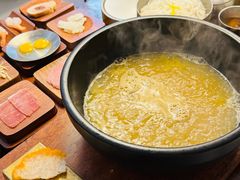 -银米·云南传统过桥米线(双廊黑金冠店)