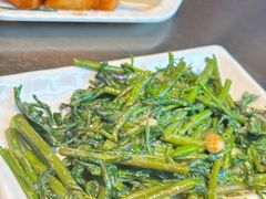 -潮界(LU·ONE凯德晶萃广场店)