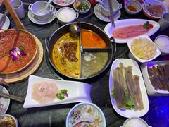 -热火朝天鲜切牛肉火锅(南强街巷店)