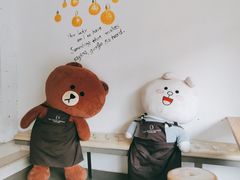 -顶东面包花园·生日蛋糕(世博店)