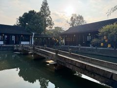 -丝绸小镇荻港古村