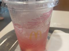 -麦当劳(世界城广场店)