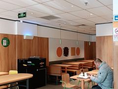 -麦当劳(玉桥中路店)