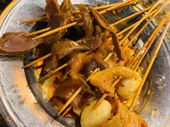 冷锅串串荤-小街天府