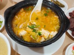-闫家驴肉老店(华电一校店)