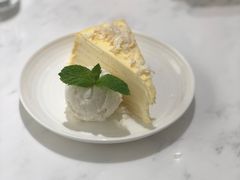 椰子千层蛋糕伴礼记椰子雪糕-Lady M New York(澳门伦敦人店)