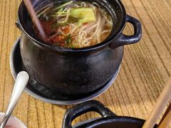 -李记特色罐罐米线(重庆中环大厦店)