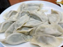 -东北四季饺子王(华山路店)