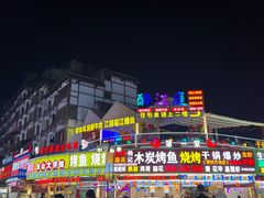 -张公桥美食街