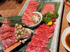 -炼火烤肉店