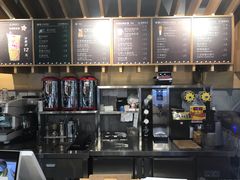 -焙丽拾光(麦凯乐直营店)