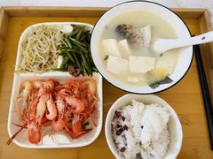 -爱的果实月嫂育婴师(世纪东方店)