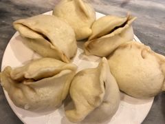 牛肉大葱包子-天兴居(鲜鱼口街店)