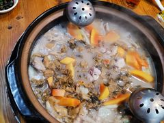 -醋缘臭屁醋养生火锅