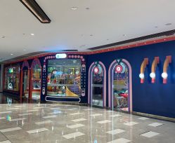 -Qmiss家庭娱乐中心(恒隆广场店)