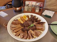 -潮界(LU·ONE凯德晶萃广场店)