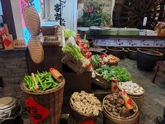 -客家大院·非遗赣南客家菜(郁孤台店)