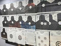 -都市枪神实弹射击俱乐部