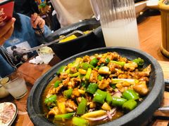 -老滇山寨•云南特色菜•地方菜•民族风情歌舞表演(金碧店)