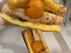 虎皮蛋黄三明治-千里酥(中山北路店)