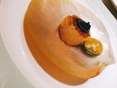 黑松露煎元贝-闻见中国海南菜(K11店)